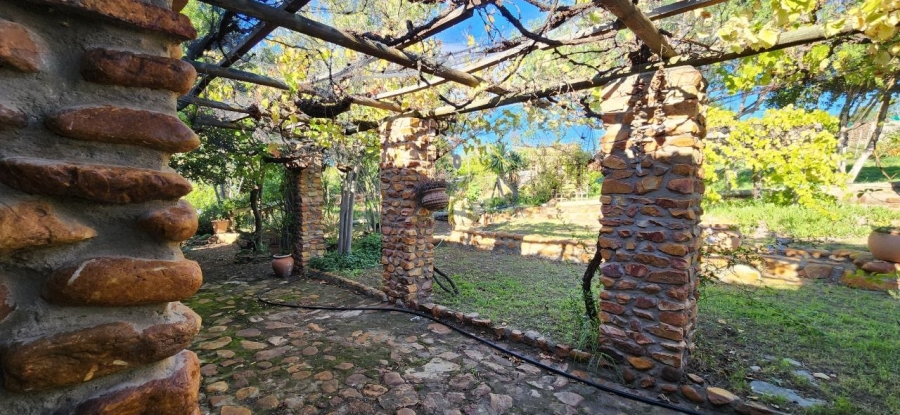 10 Bedroom Property for Sale in Joubertina Eastern Cape